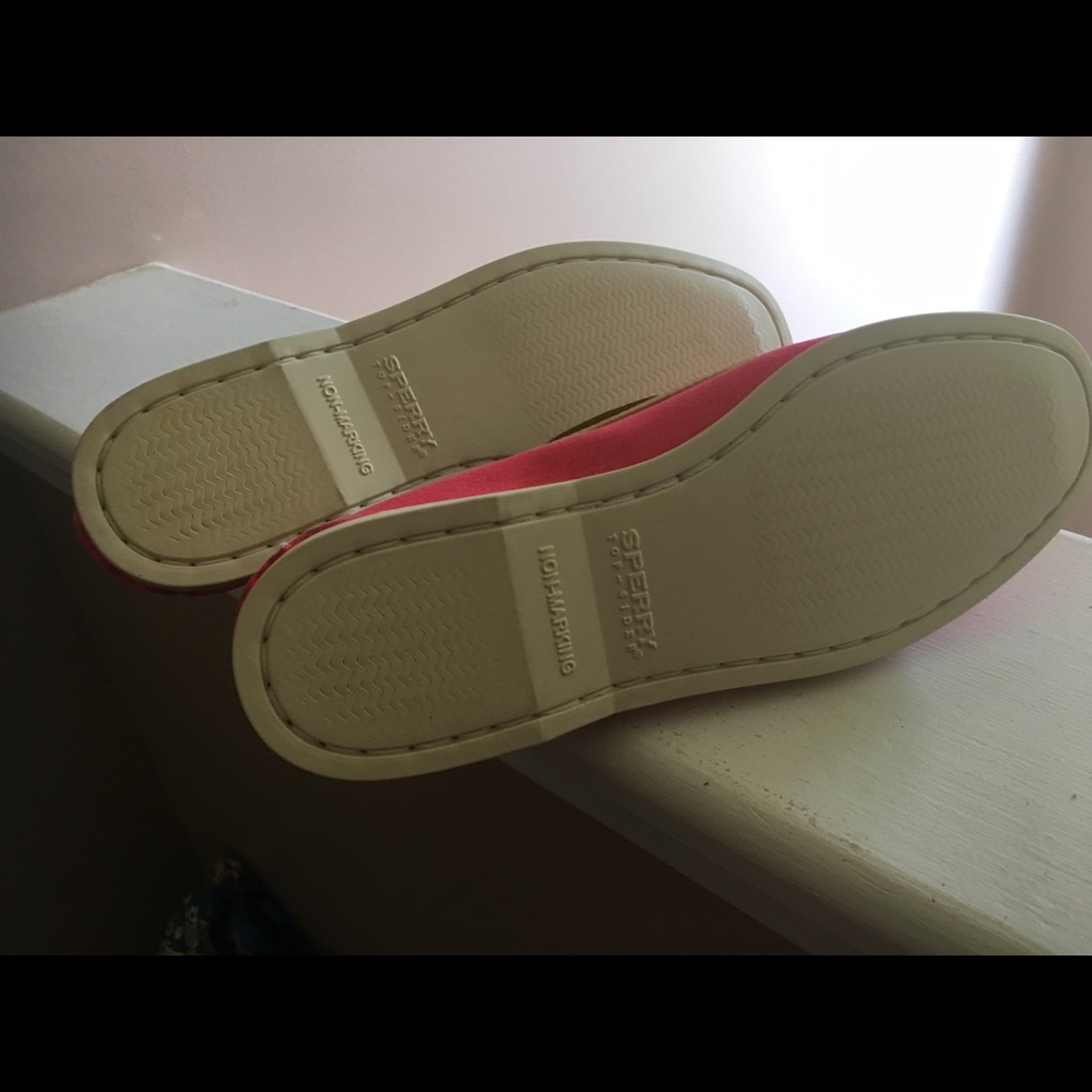Like new Pink Sperry’s size 8 - Picture 4 of 4